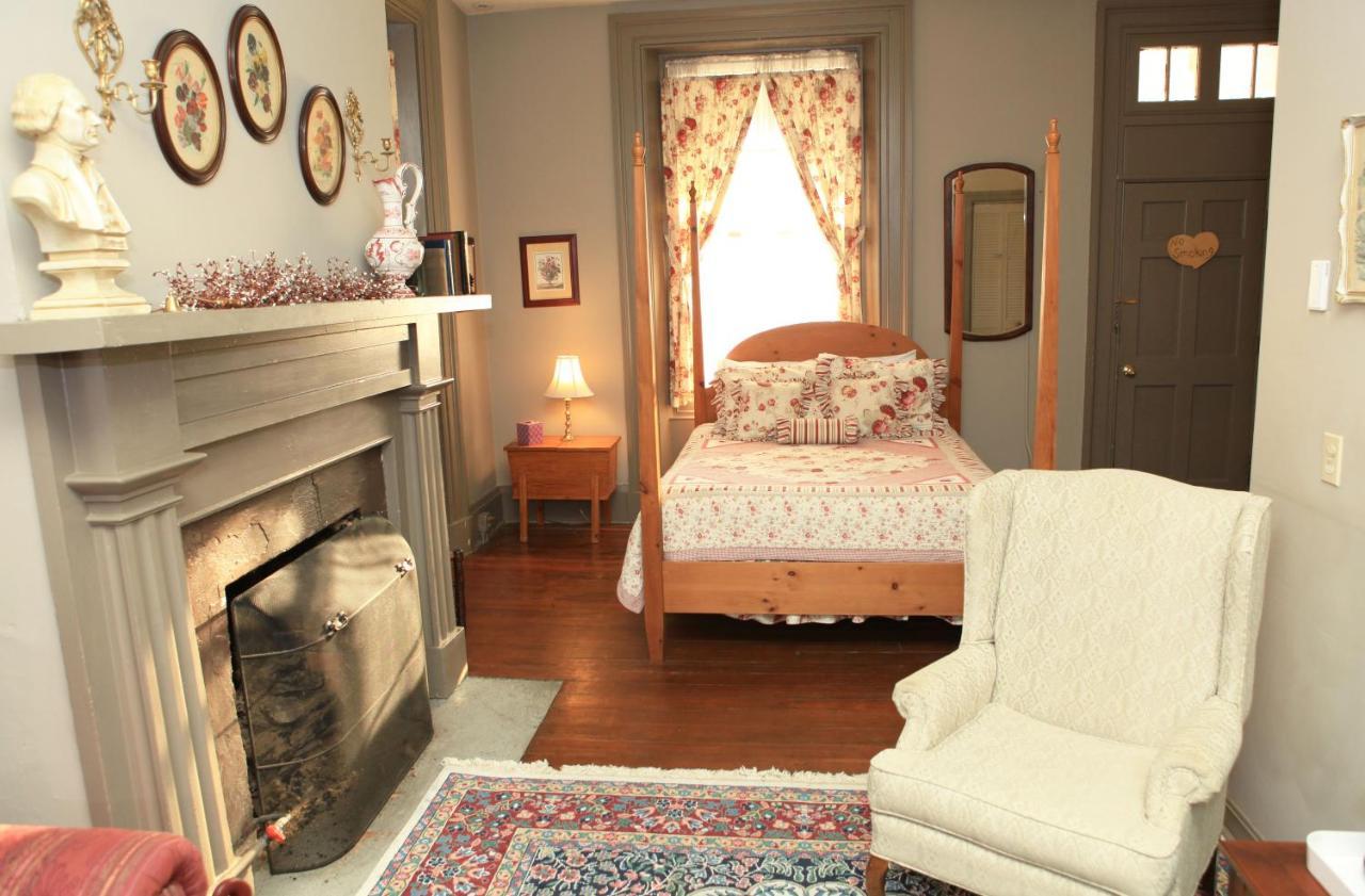 The Lafayette Inn & Restaurant Stanardsville Habitación foto