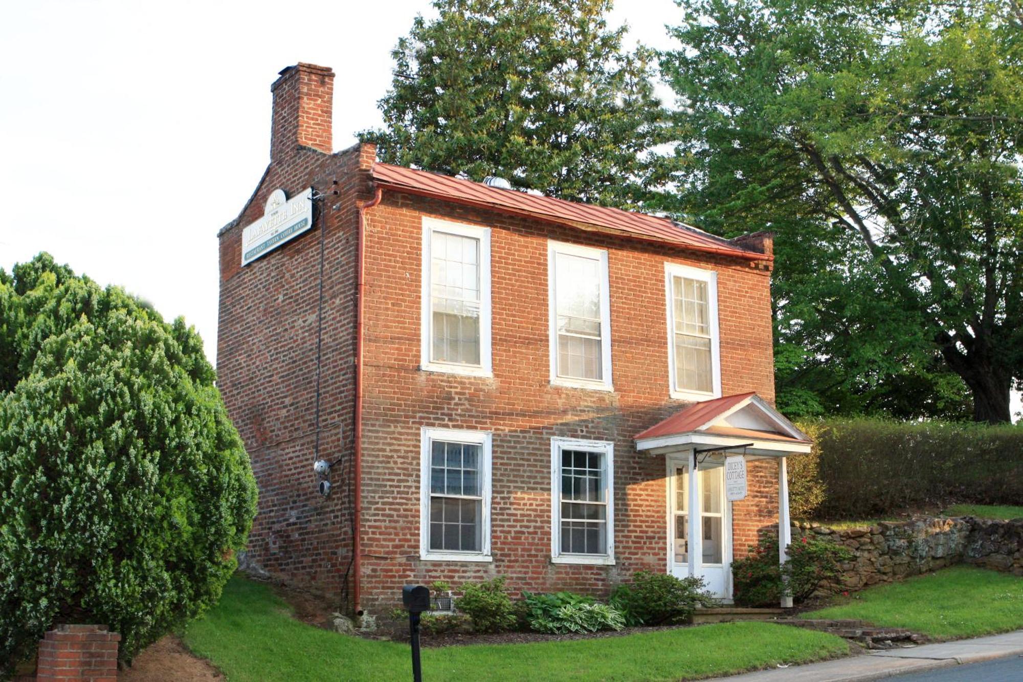 The Lafayette Inn & Restaurant Stanardsville Exterior foto